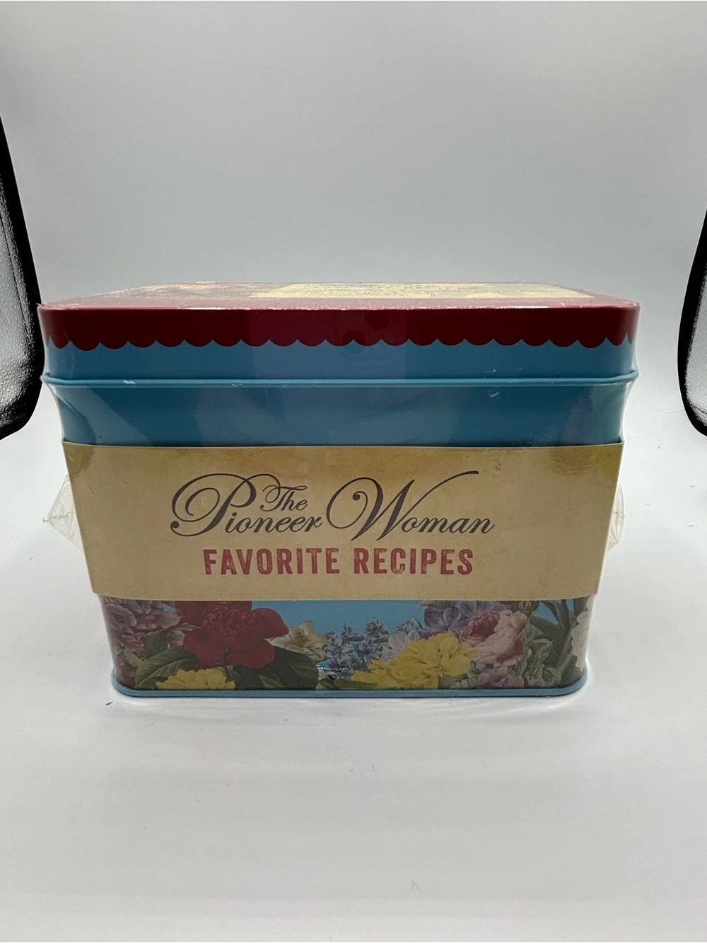The Pioneer Woman 100 Favorite Recipes with Turquoise & Floral Tin Sealed New